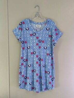NWOT munki munki x Peanuts Snoopy "XOXO" hearts blue sleep shirt sz S